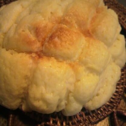 初めて作ったメロンパンでした♪

 とっても美味しく出来ました♪

ありがとうございました♪